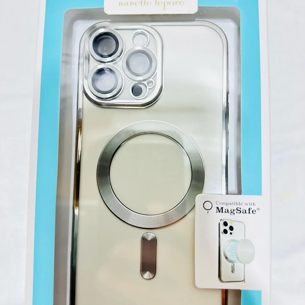 Nanette Lepore Metallic Phone Case with MagSafe